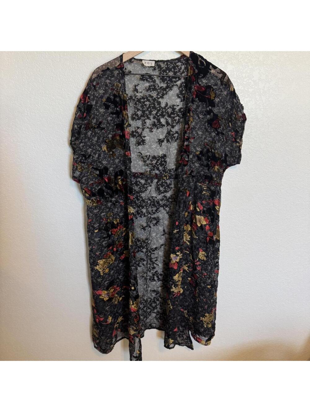 Pol Sheer Velvet Grunge Western Floral Duster Top, M/L